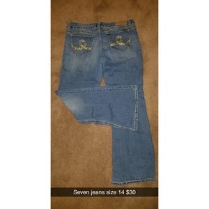 Seven jeans